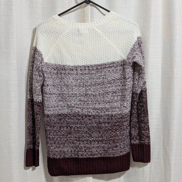 So Perfectly Soft Women's Color block Knit Sweater V Neck Size S - Picture 7 of 10